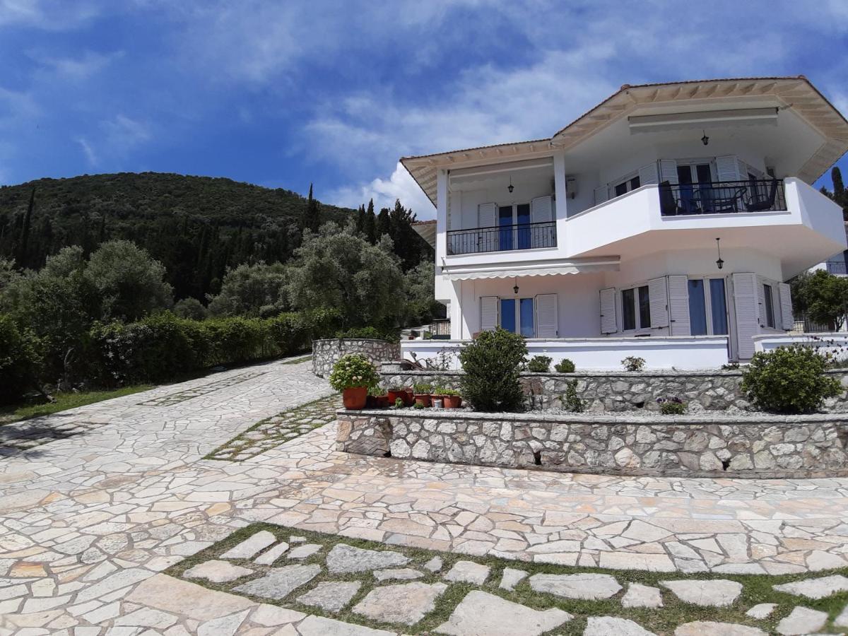 Korakias Seaview Vila Yénion Exterior foto