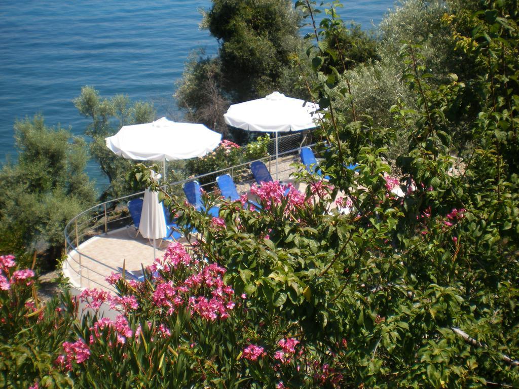 Korakias Seaview Vila Yénion Exterior foto